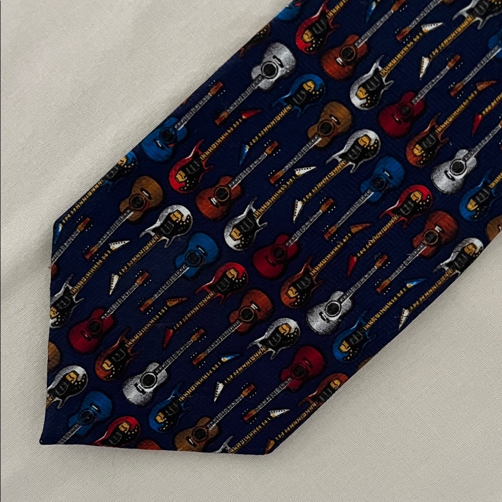 Men's Tie Guitars Theme